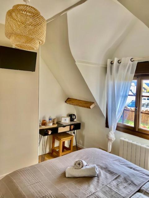 The Roc "' House Bed and Breakfast Bourguebus Exteriör bild